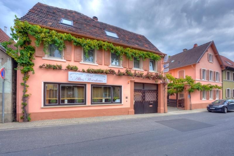 Hotel Altes Weinhaus Neustadt an der Weinstraße المظهر الخارجي الصورة